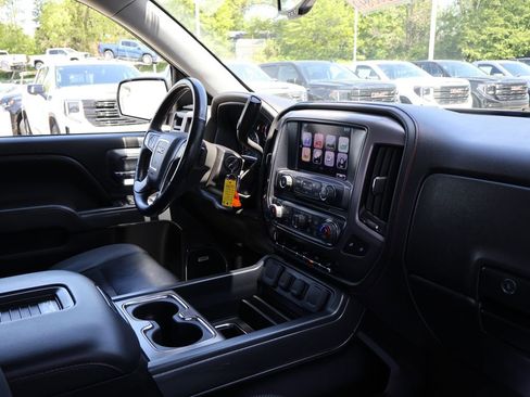 Used 2017 GMC Sierra 1500 SLT AWD/4WD image 38