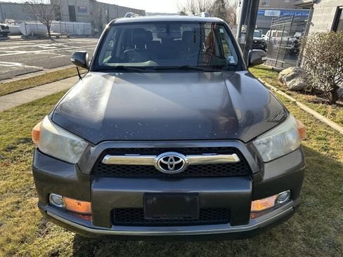 Used 2011 Toyota 4Runner Limited image 12