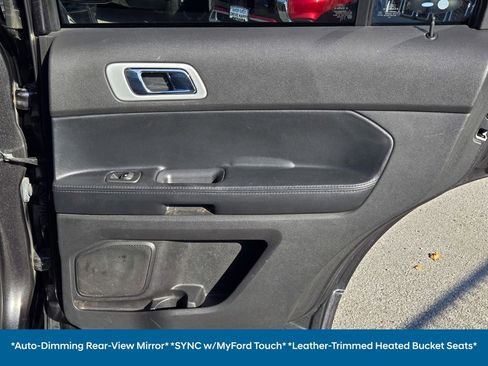 Used 2015 Ford Explorer XLT w/ Equipment Group 202A image 14