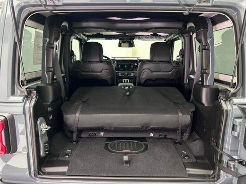 New 2026 Jeep Wrangler Rubicon image 13