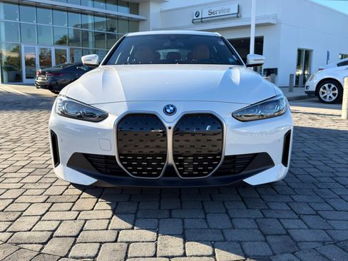 Used 2023 BMW i4 eDrive35 w/ Premium Package image 6