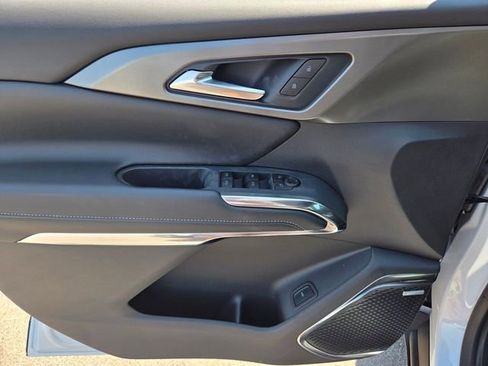 New 2026 Chevrolet Traverse LT w/ Enhanced Driving Package image 10