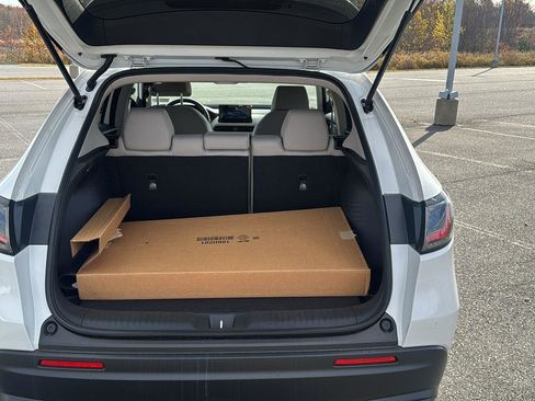 New 2026 Honda HR-V LX image 15