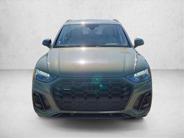 Used 2023 Audi Q5 2.0T Premium Plus w/ Premium Plus Package AWD/4WD image 2