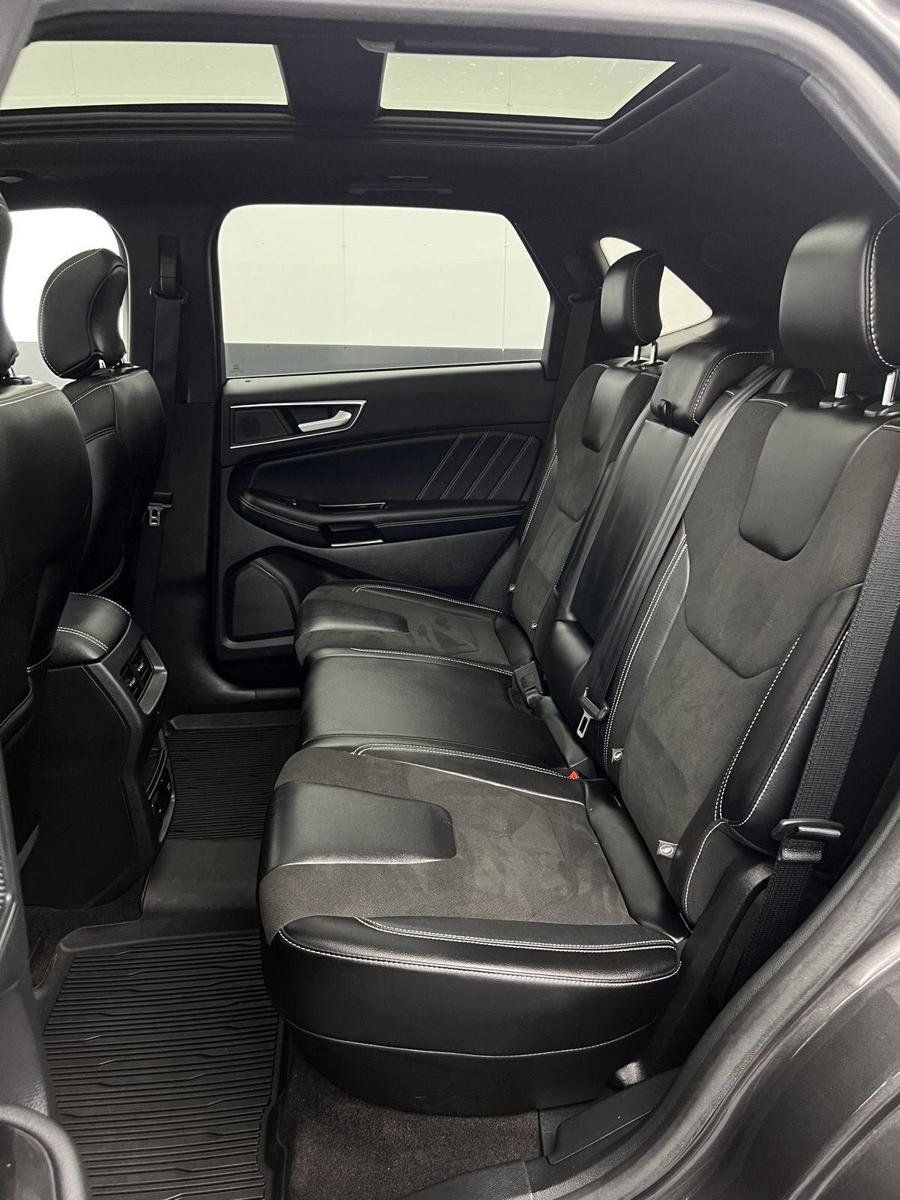 Used 2019 Ford Edge ST w/ Equipment Group 401A AWD/4WD image 20