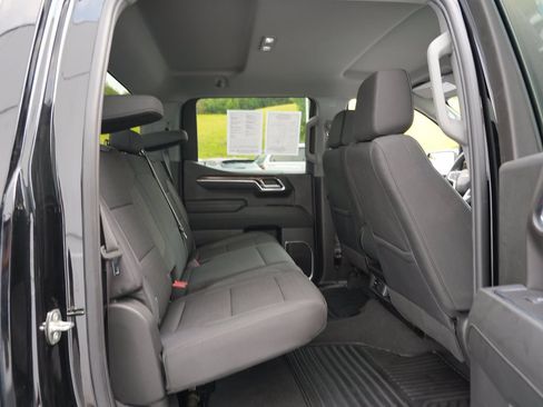 Certified 2024 Chevrolet Silverado 1500 LT AWD/4WD image 27