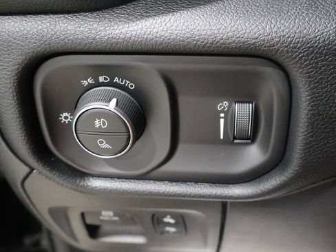 Used 2022 RAM 1500 Sport w/ Rebel Level 2 Equipment Group AWD/4WD image 32
