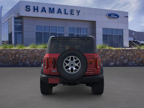 New 2025 Ford Bronco Badlands image 5