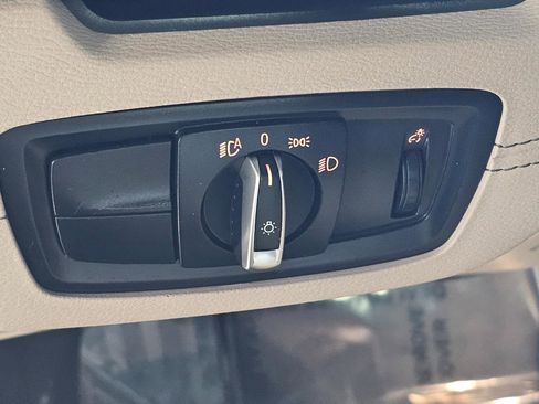 Used 2021 BMW X1 xDrive28i w/ Premium Package image 29