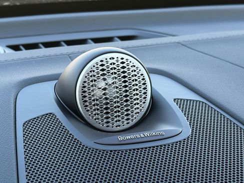 New 2026 Volvo XC60 B5 Ultra w/ Protection Package Premier image 23