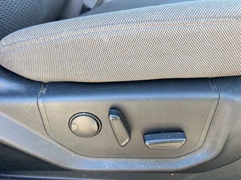 Used 2019 Ford F150 XLT w/ Equipment Group 302A Luxury image 12