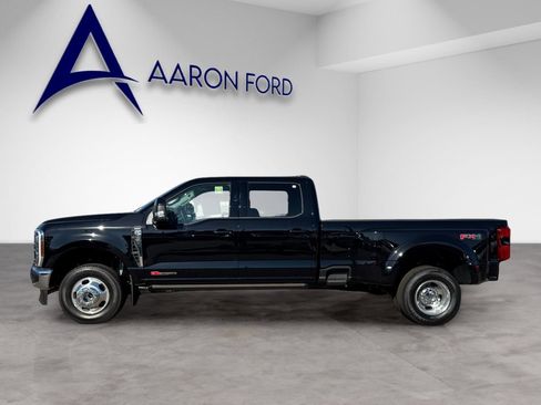 New 2026 Ford F350 Lariat w/ Lariat Ultimate Package image 2