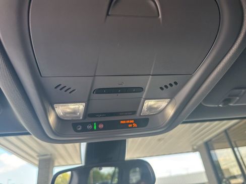 Used 2023 GMC Acadia AT4 w/ Technology Package image 14