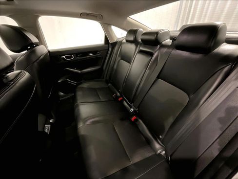 Used 2023 Honda Civic Touring image 15