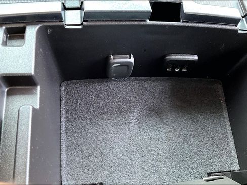 Used 2018 Chevrolet Silverado 1500 LT w/ All Star Edition image 24