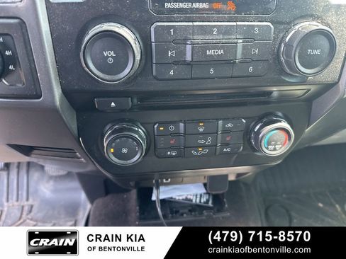 Used 2016 Ford F150 XLT w/ Equipment Group 302A Luxury AWD/4WD image 29