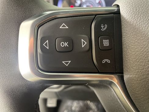 New 2026 RAM 2500 Laramie AWD/4WD image 23
