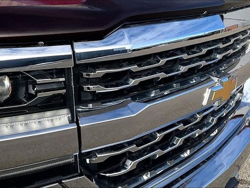 Used 2018 Chevrolet Silverado 1500 LTZ w/ Sport Package image 28
