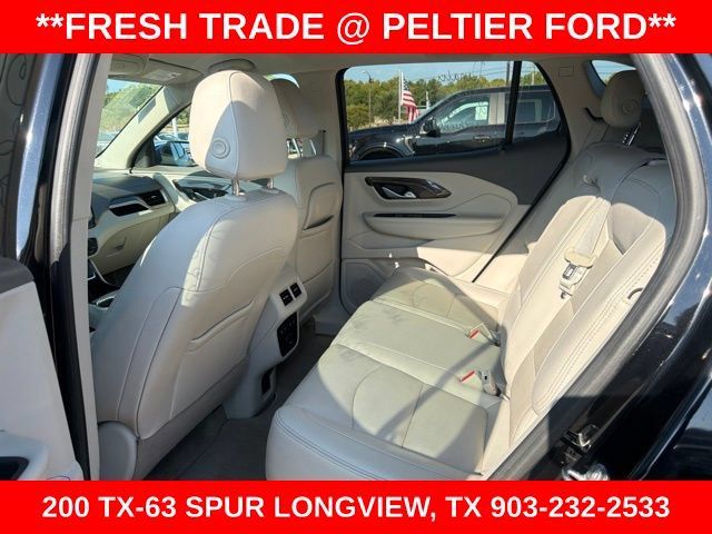 Used 2020 GMC Terrain Denali w/ Denali Premium Package FWD image 7