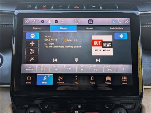 Used 2023 Jeep Grand Cherokee L Limited image 12