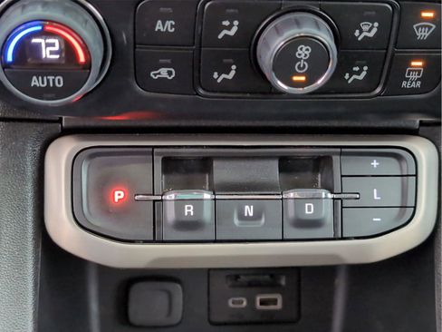 Used 2023 GMC Acadia Denali w/ Trailering Package image 20