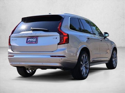 Used 2025 Volvo XC90 B5 Ultra w/ Protection Package Premier AWD/4WD image 5
