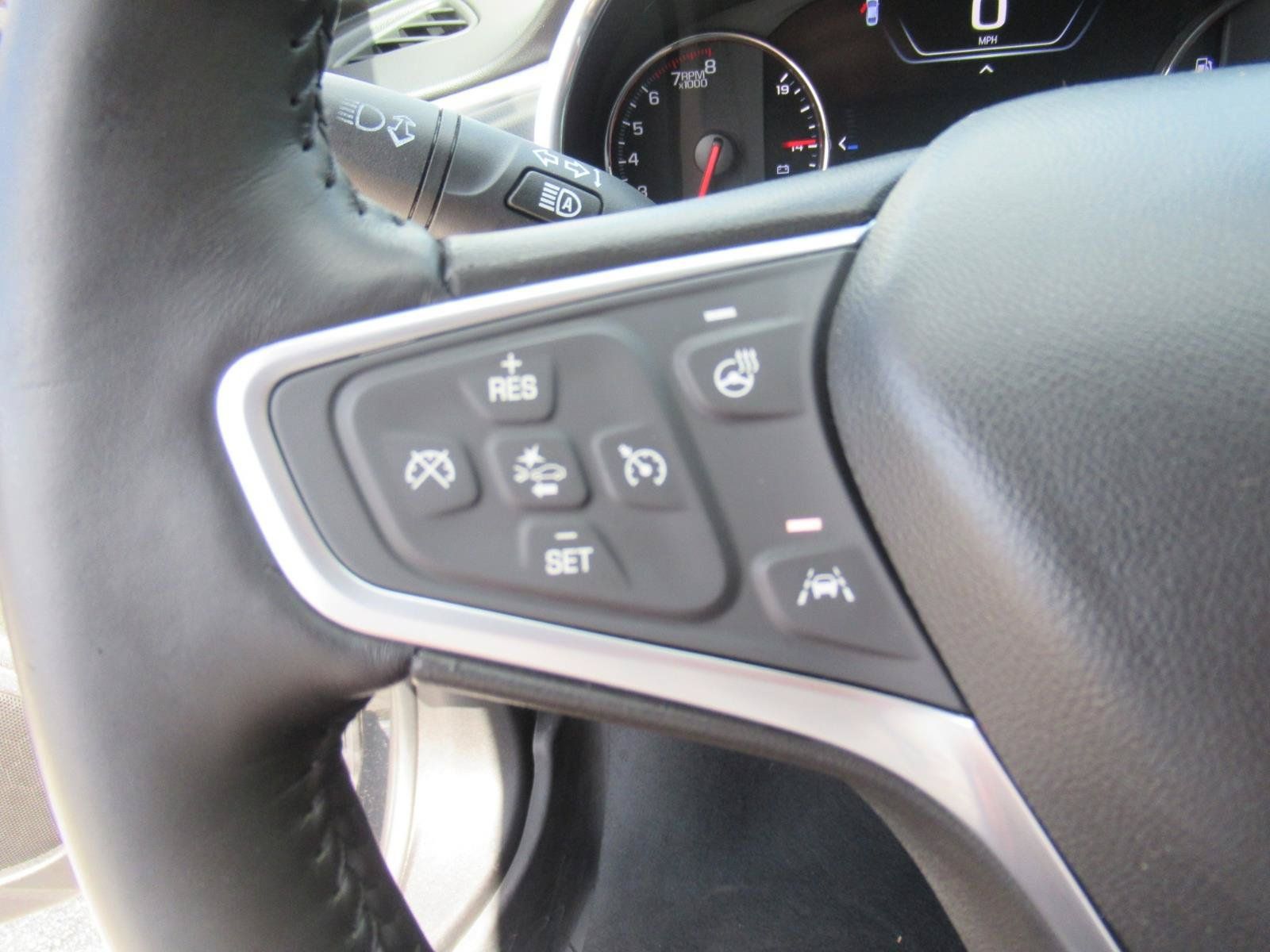 Used 2022 Chevrolet Malibu Premier FWD image 24