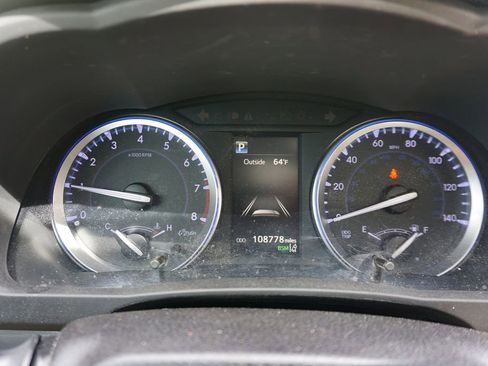 Used 2019 Toyota Highlander Limited Platinum image 6