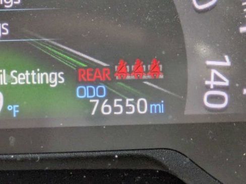 Used 2023 Toyota RAV4 LE AWD/4WD image 28
