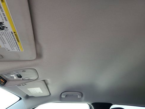 Used 2023 Chevrolet TrailBlazer LT image 31