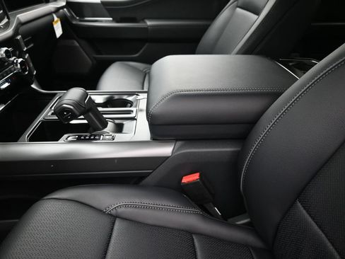 New 2026 Ford F150 Lariat image 21