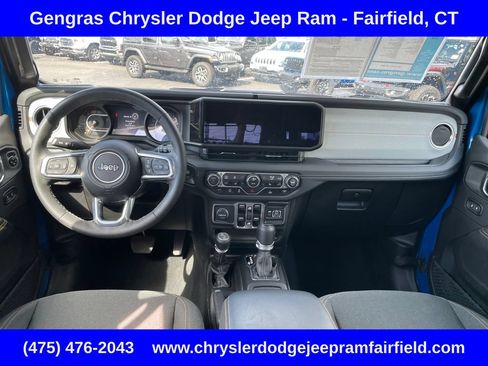Certified 2025 Jeep Wrangler Unlimited Sahara AWD/4WD image 59