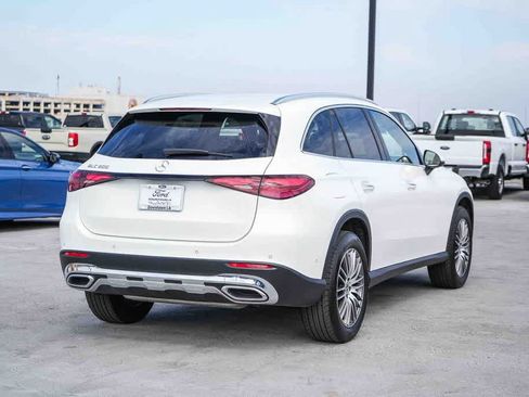 Used 2026 Mercedes-Benz GLC 300 image 6
