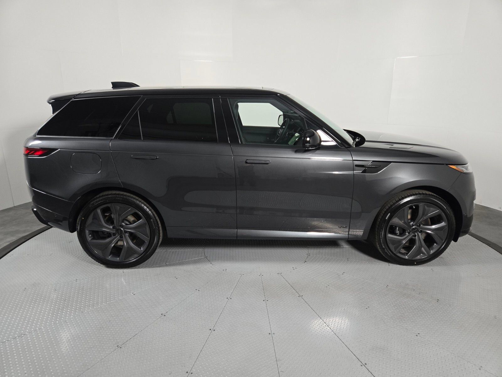 New 2026 Land Rover Range Rover Sport Autobiography AWD/4WD image 6