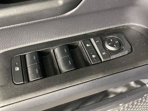 Used 2025 Toyota 4Runner SR5 AWD/4WD image 24