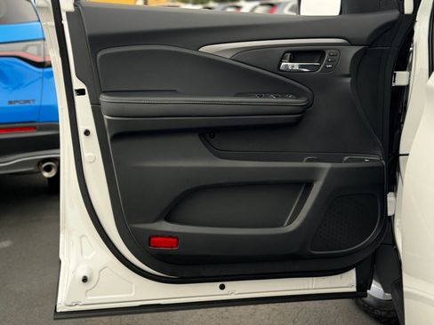 New 2026 Honda Ridgeline RTL image 11