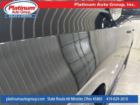 Used 2022 Chevrolet Tahoe LT w/ Luxury Package image 37