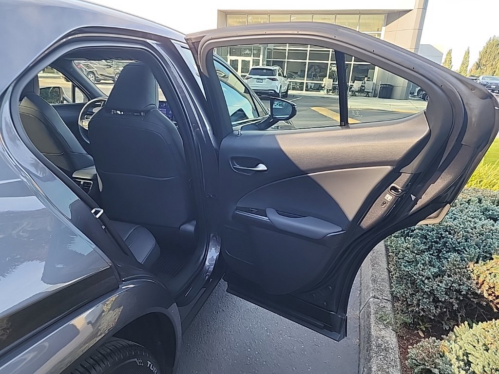 Certified 2025 Lexus UX 300h AWD w/ Accessory Package (Z1) image 17