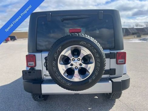 Used 2016 Jeep Wrangler Sahara w/ Dual Top Group image 4