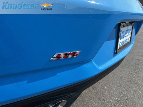 Certified 2023 Chevrolet Camaro SS RWD image 7