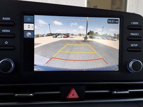 New 2026 Hyundai Elantra Hybrid FWD image 29
