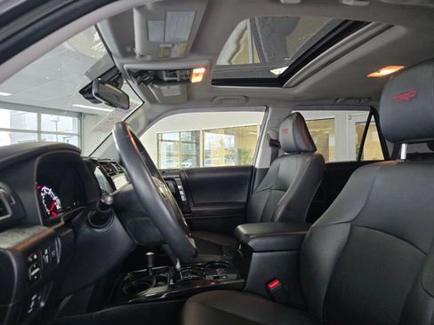 Used 2022 Toyota 4Runner TRD Off-Road Premium image 22