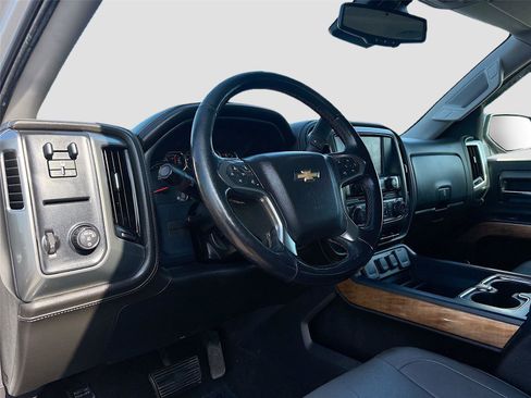 Used 2017 Chevrolet Silverado 1500 LTZ w/ Sport Package image 10