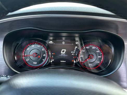 Used 2018 Dodge Charger SXT w/ Blacktop Package image 25