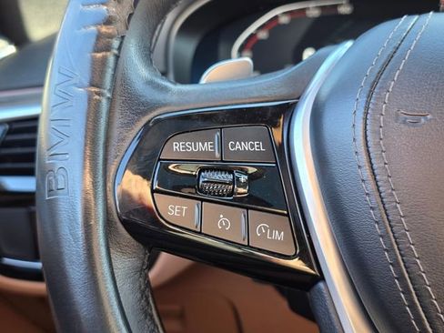 Used 2022 BMW 530i xDrive w/ Convenience Package AWD/4WD image 26