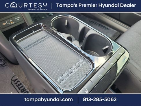 New 2026 Hyundai Ioniq 5 SE image 40