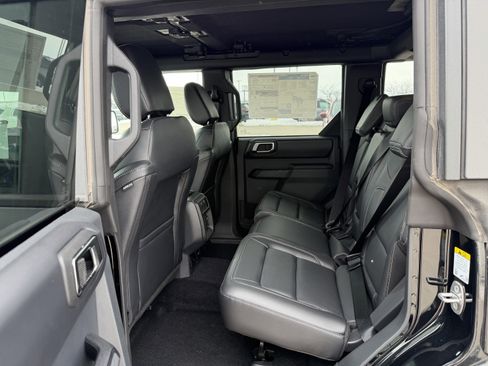 New 2025 Ford Bronco Outer Banks AWD/4WD image 6