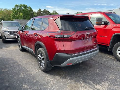 Used 2023 Nissan Rogue S AWD/4WD image 5