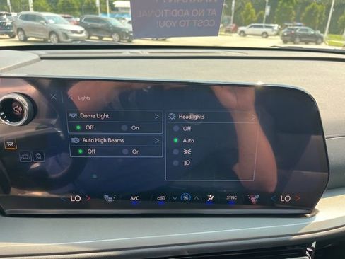 New 2026 Chevrolet Traverse LT w/ Driver Confidence Package image 31