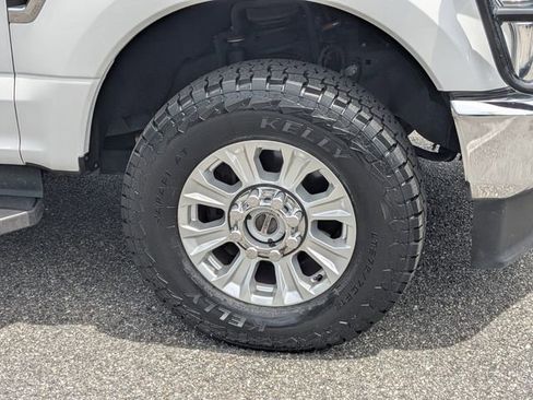 Certified 2020 Ford F250 XL w/ STX Appearance Package AWD/4WD image 9